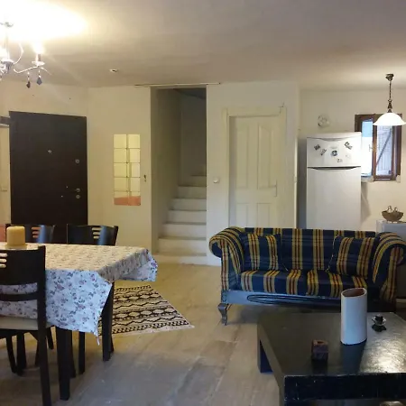 بيت ضيافة River's House *